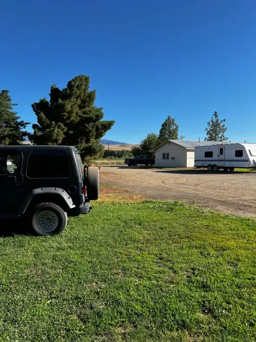 mundo hotsprings camping