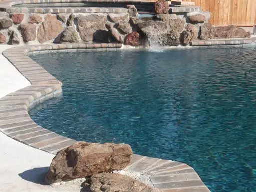 mundo hotsprings pool