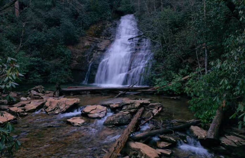 Helton Creek Falls